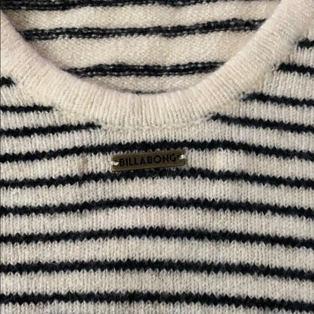 🔥Billabong Women's Pullover Sweater NWT - Picture 12 of 12